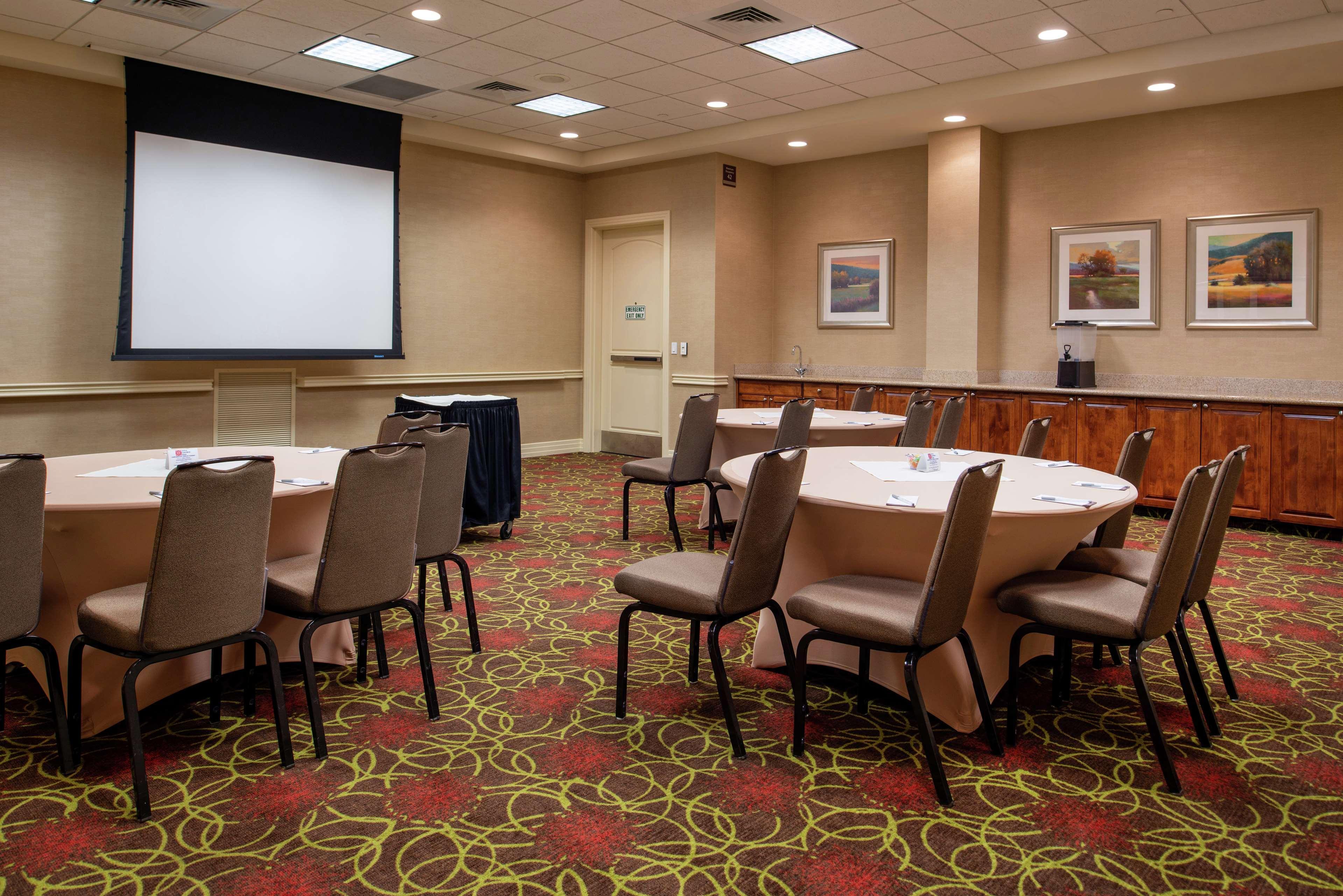 Hilton Garden Inn Boise Spectrum Extérieur photo