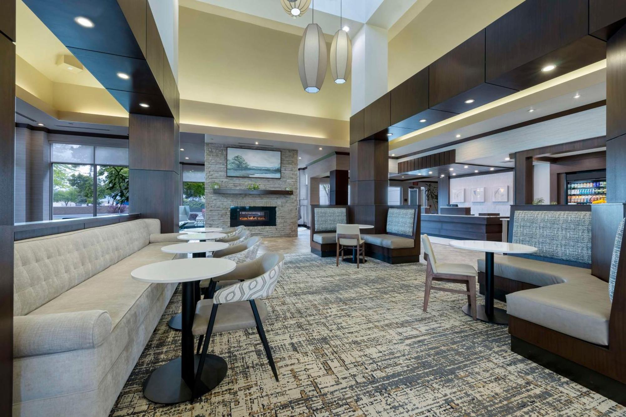 Hilton Garden Inn Boise Spectrum Extérieur photo